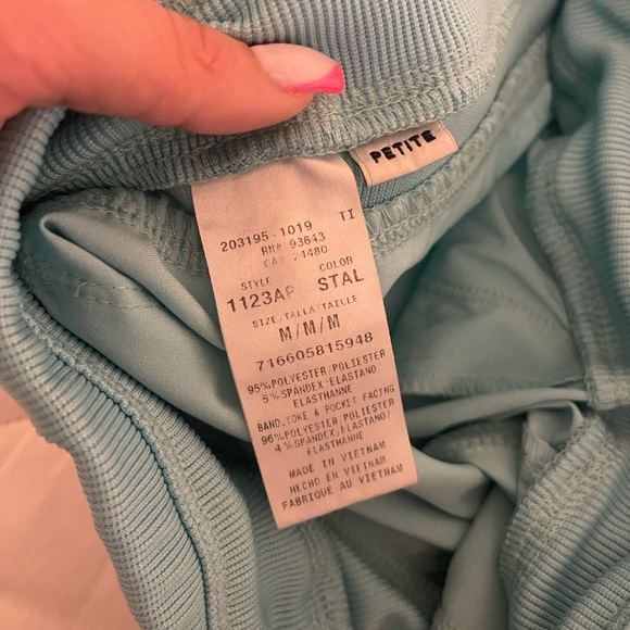 Cherokee Infinity Scrub Set - Picture 5 of 5